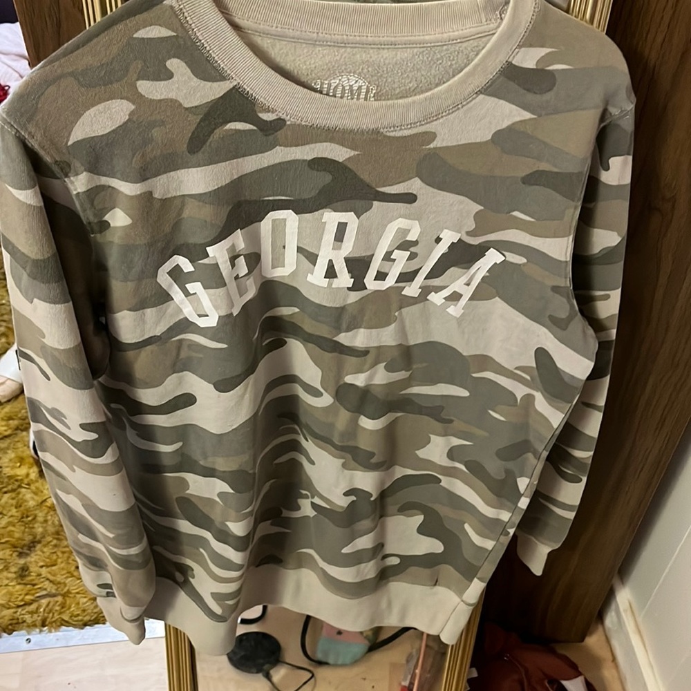 camo sweatshirt